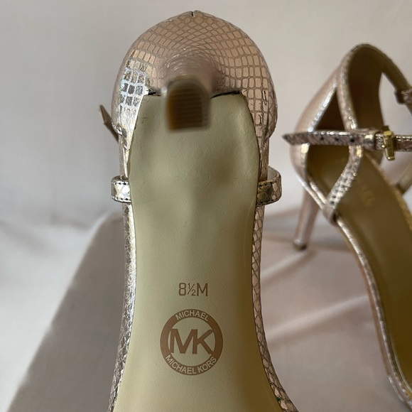 Michael Kors rose golden heels new size us 8.5 NWOT - Picture 11 of 14